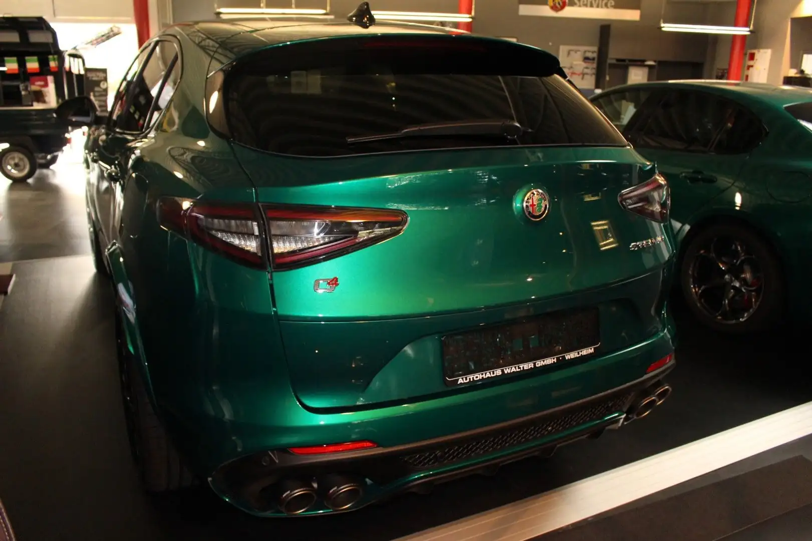 Alfa Romeo Stelvio Quadrifoglio Q4 AKRAPOVIC/21" Verde - 2