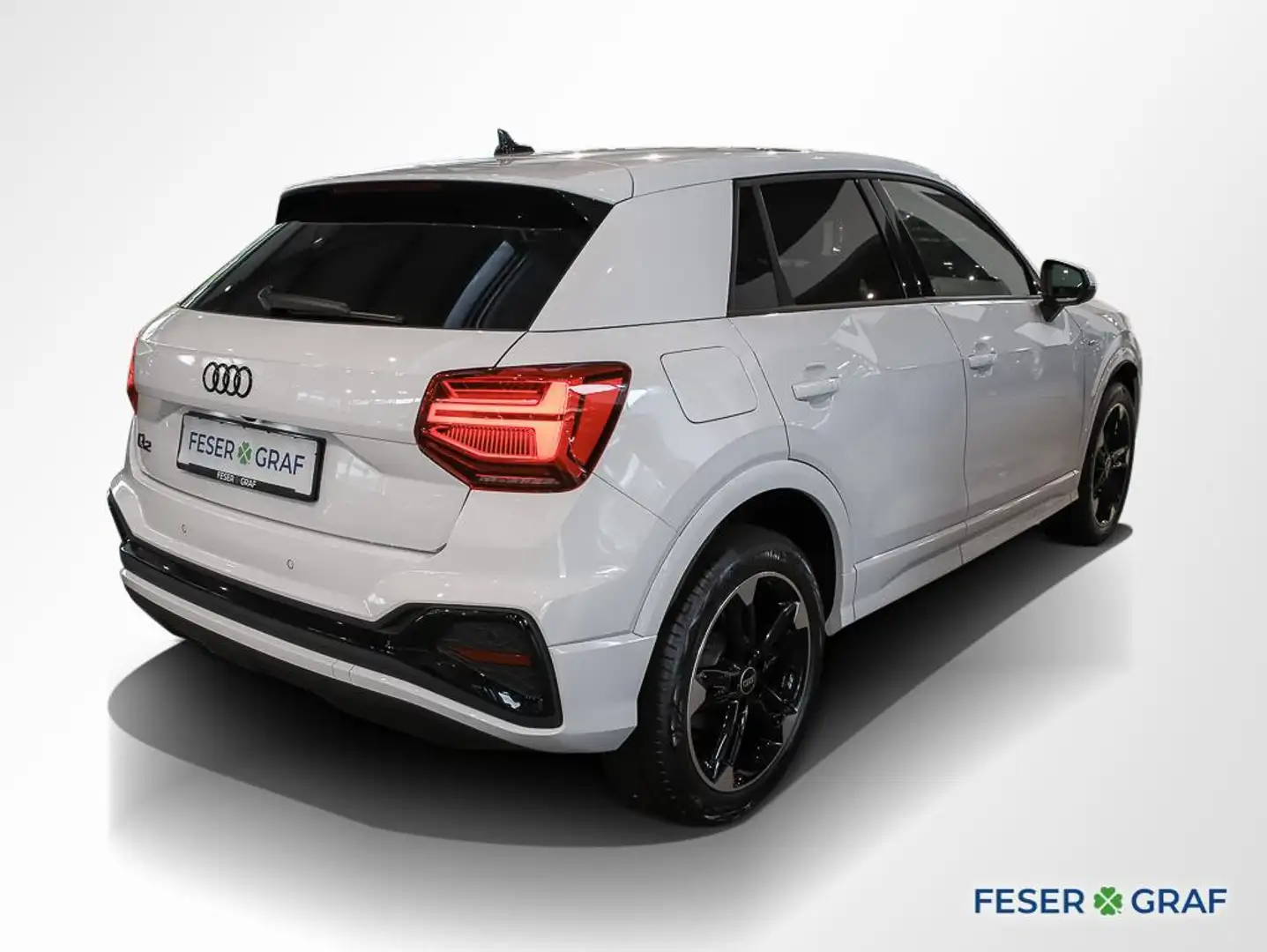 Audi Q2 S line 35 TFSI AHK Pano Navi Matrix Weiß - 2