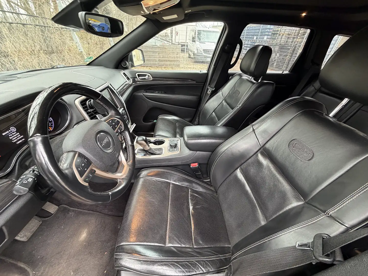 Jeep Grand Cherokee 3.0 CRD Overland Maro - 1