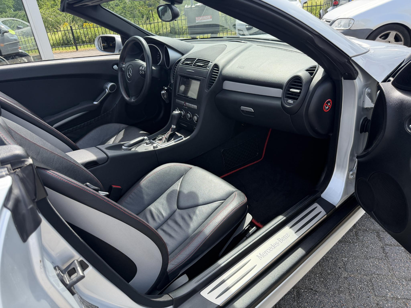 Mercedes-Benz SLK 200 K. in nieuwstaat ,vol opties, en de hele onderhoud — photo 11