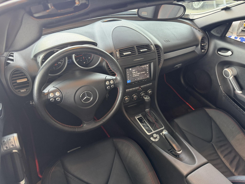Mercedes-Benz SLK 200 K. in nieuwstaat ,vol opties, en de hele onderhoud — photo 9
