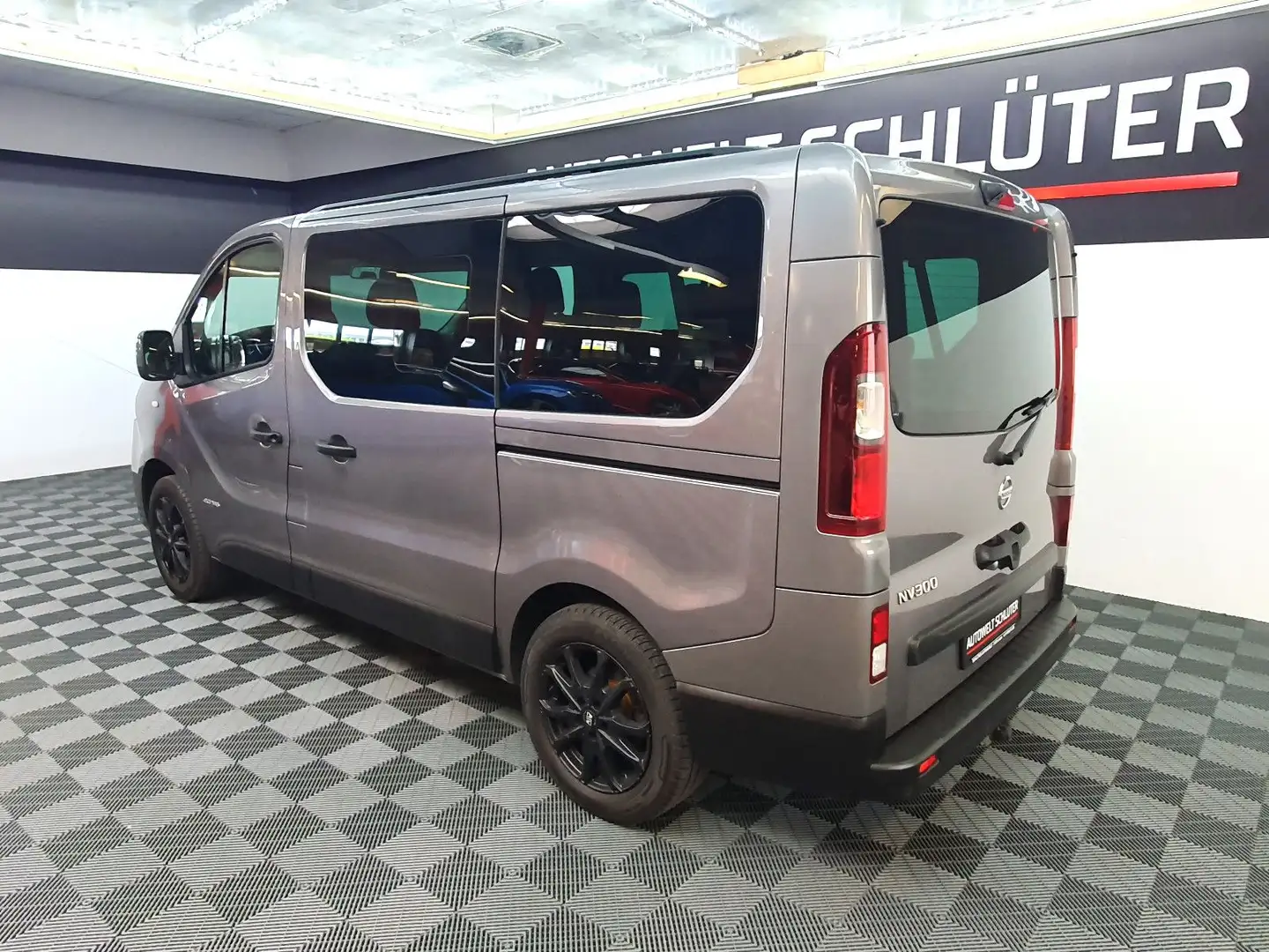 Nissan NV300 Kombi L1H1 2,9t Premium AHK*Navi*Standhz* Gris - 2