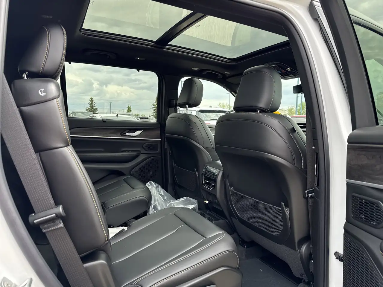 Jeep Grand Cherokee 2026 — фото 14
