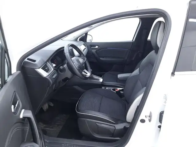 Renault Captur view 10