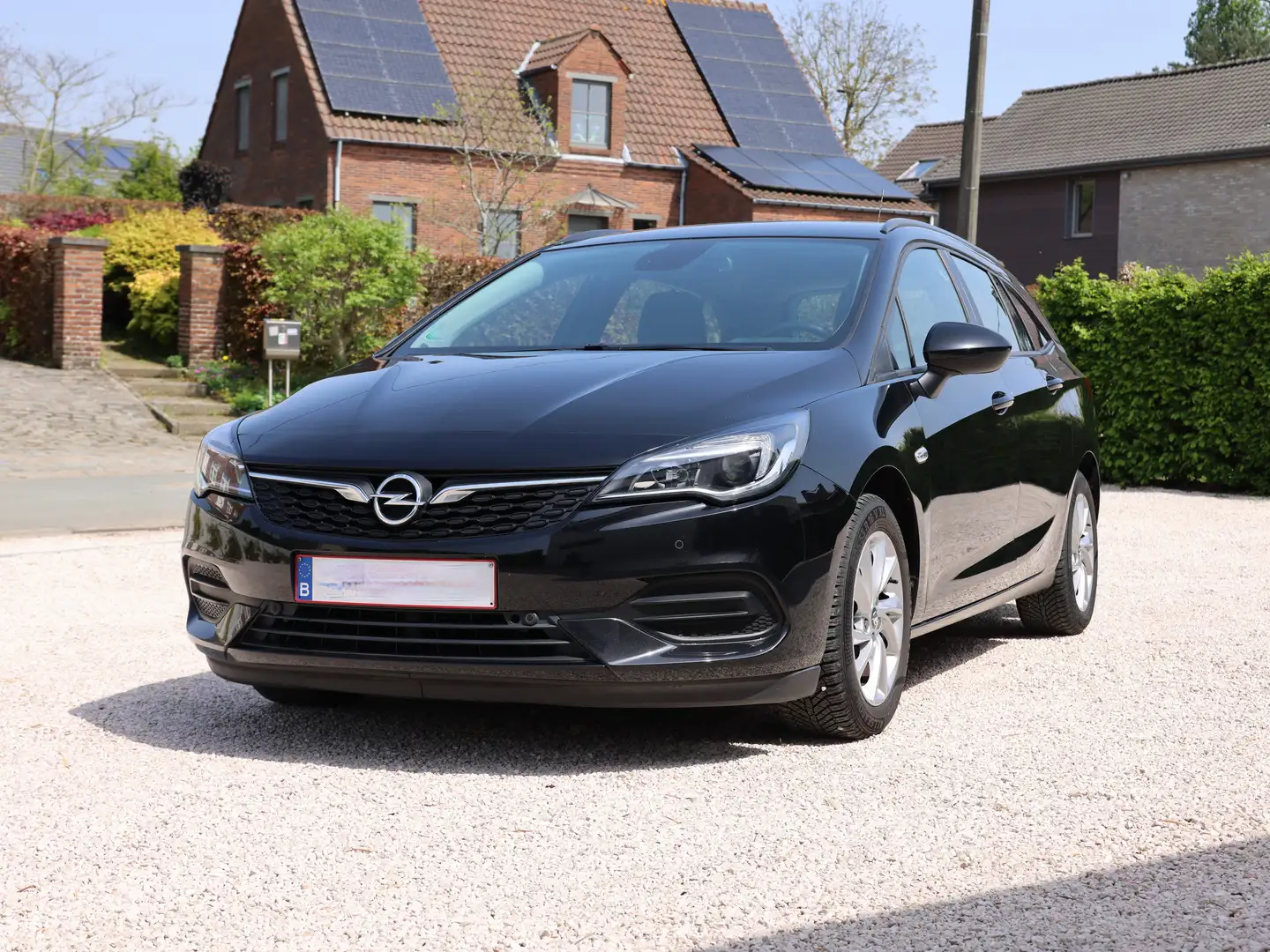 Opel Astra Sports Tourer Noir - 1