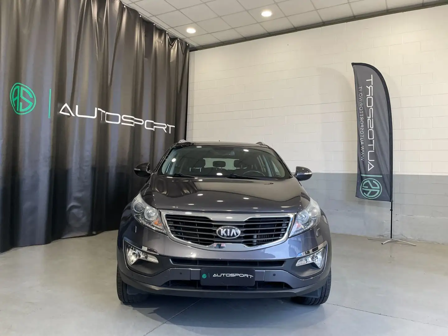 Kia Sportage Sportage 2.0 CRDI VGT AWD Gri - 2