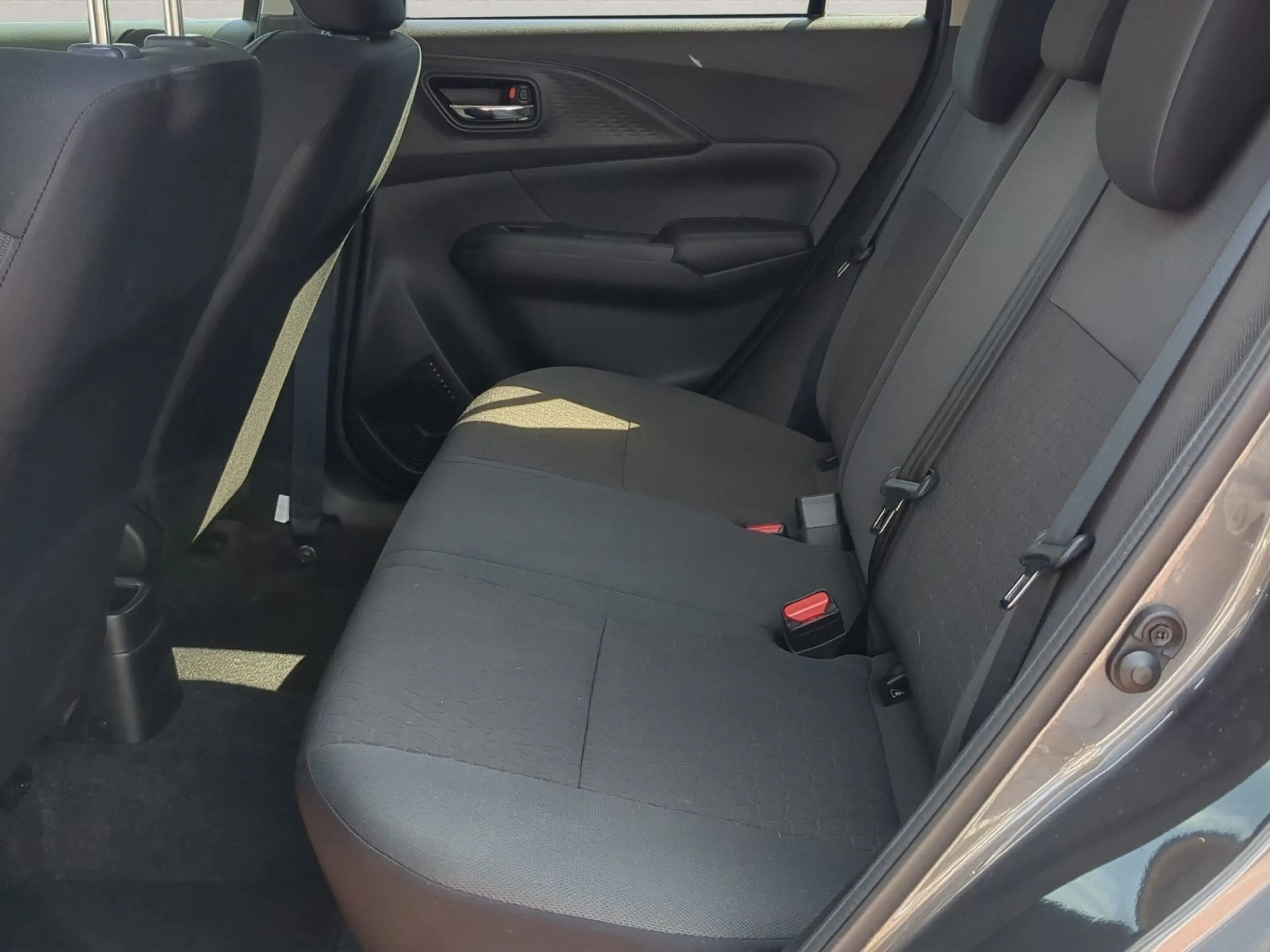 Suzuki Swift 1.2Hybrid Comfort+ SHZ RFK NAVI — photo 13