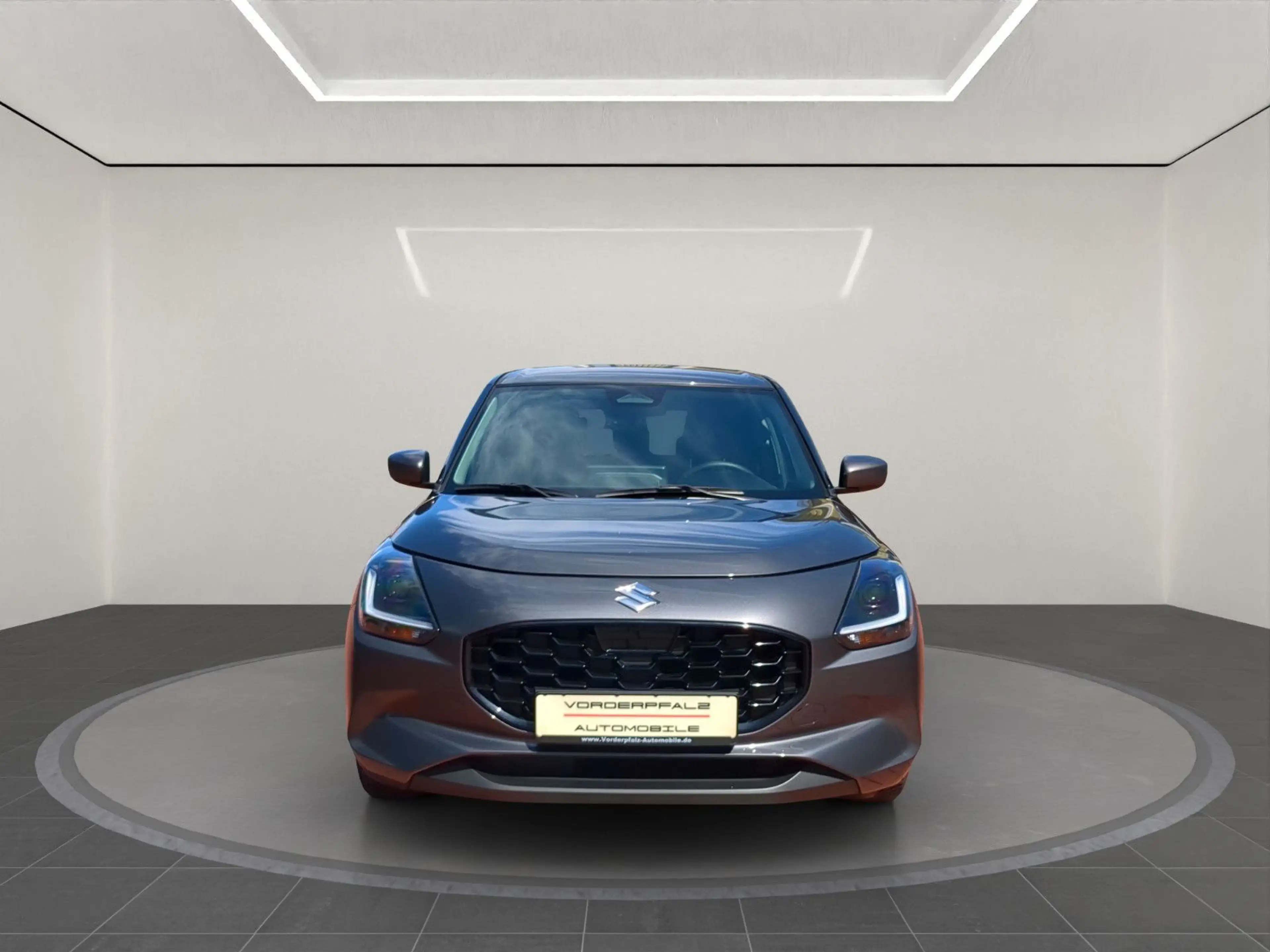 Suzuki Swift 1.2Hybrid Comfort+ SHZ RFK NAVI — photo 2