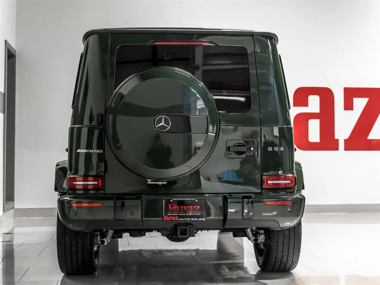 Mercedes-Benz G-Class снимка Mercedes-Benz G-Class