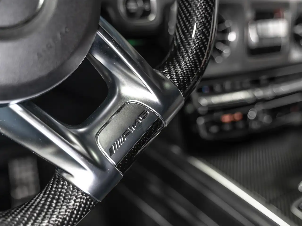 Mercedes-Benz G-Class снимка Mercedes-Benz G-Class