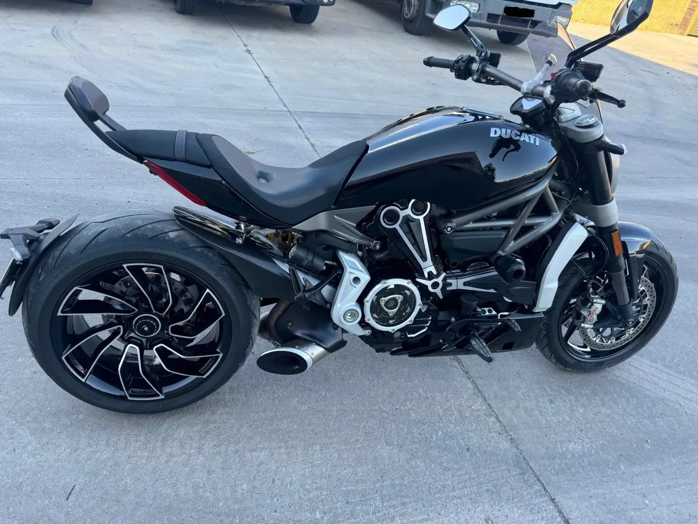 Ducati XDiavel Černá - 2