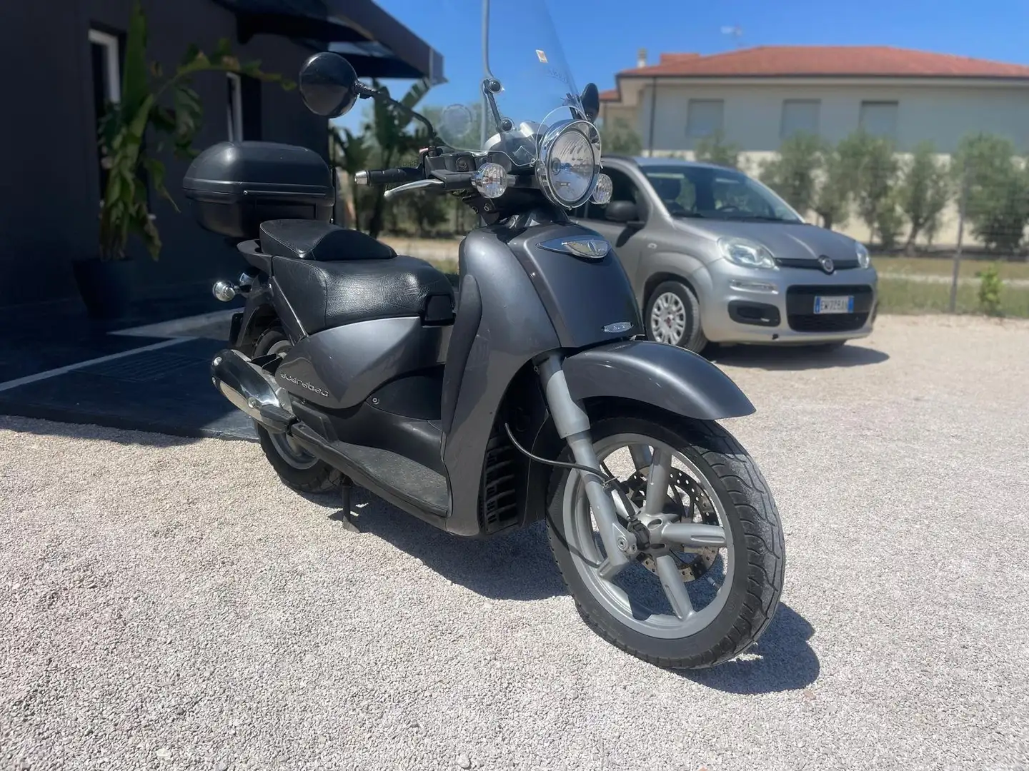 Aprilia Scarabeo 125 Grigio - 1