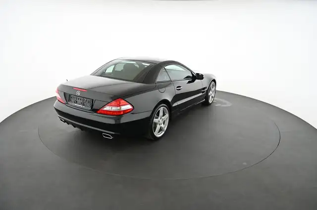 Mercedes-Benz SL view 14