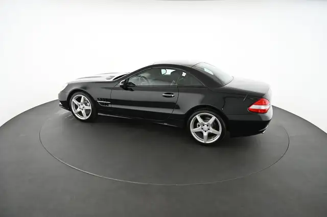 Mercedes-Benz SL view 19