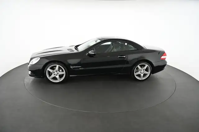 Mercedes-Benz SL view 17