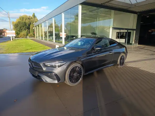 Mercedes-Benz CLE 300 e PHEV AMG Pano Memory Burmester Keyless 360°Cam Distronic Digital lights Haed-up