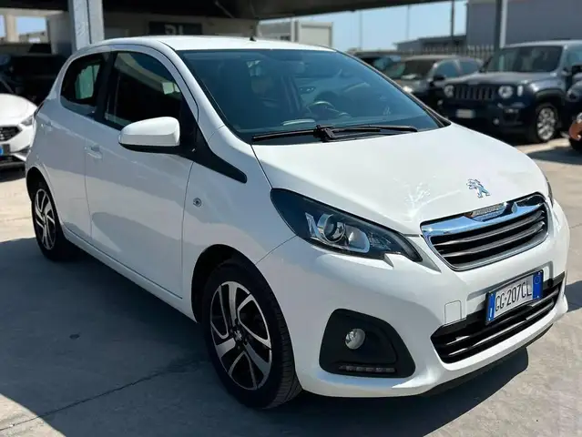 Peugeot 108 Peugeot 108 VTi 72 S&S 5 porte Active