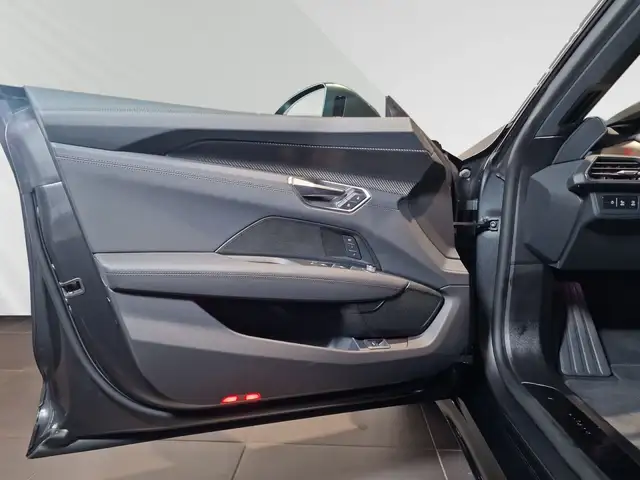 Audi E-Tron GT view 14