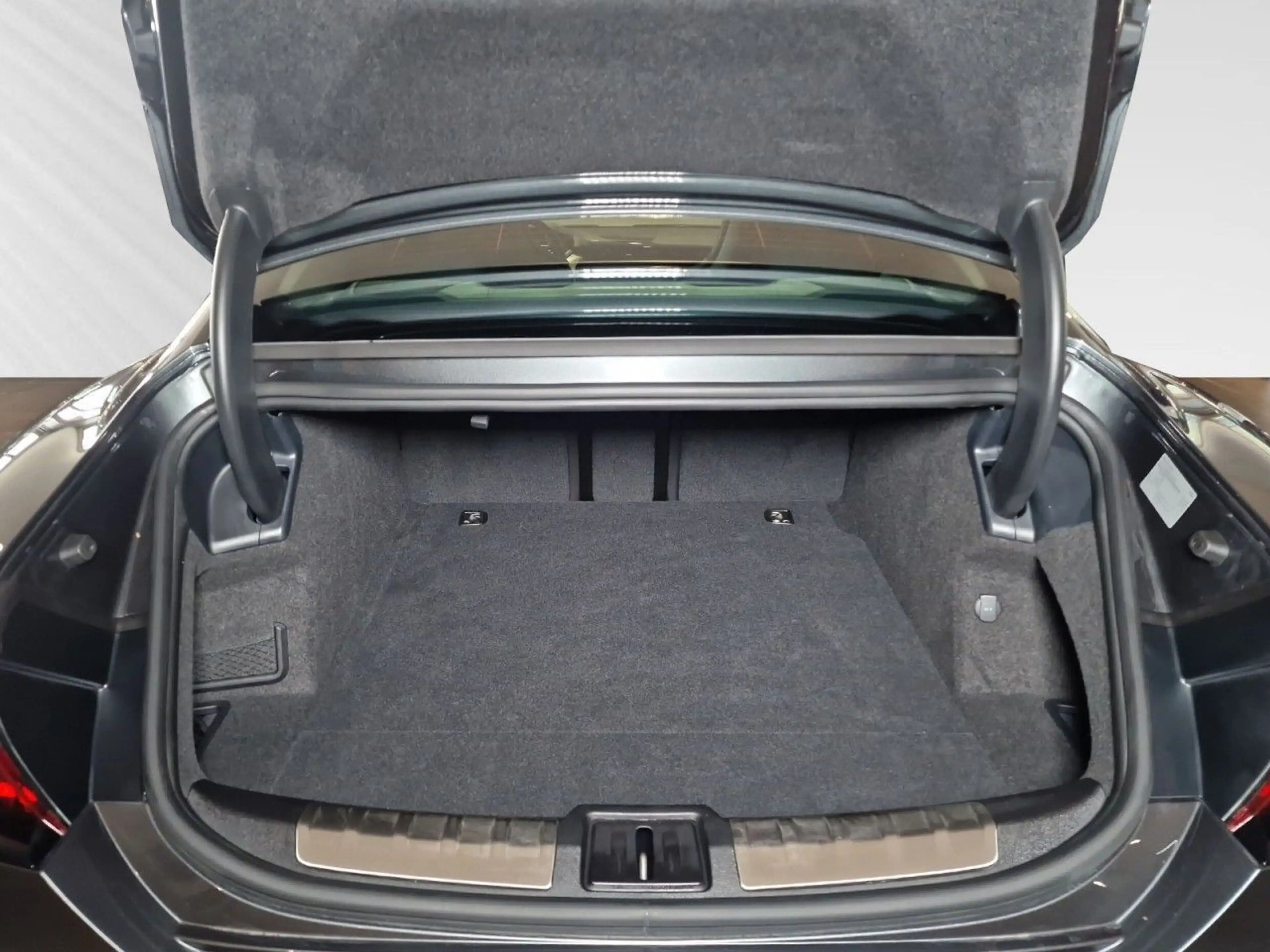 Audi e-tron GT quattro Matrix-LED Leder Panorama ACC Klima Navi — photo 11