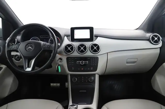Mercedes-Benz B Class view 14