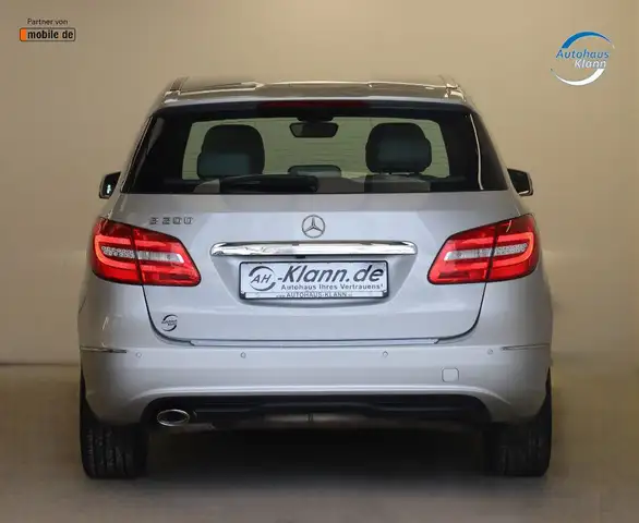 Mercedes-Benz B Class view 7