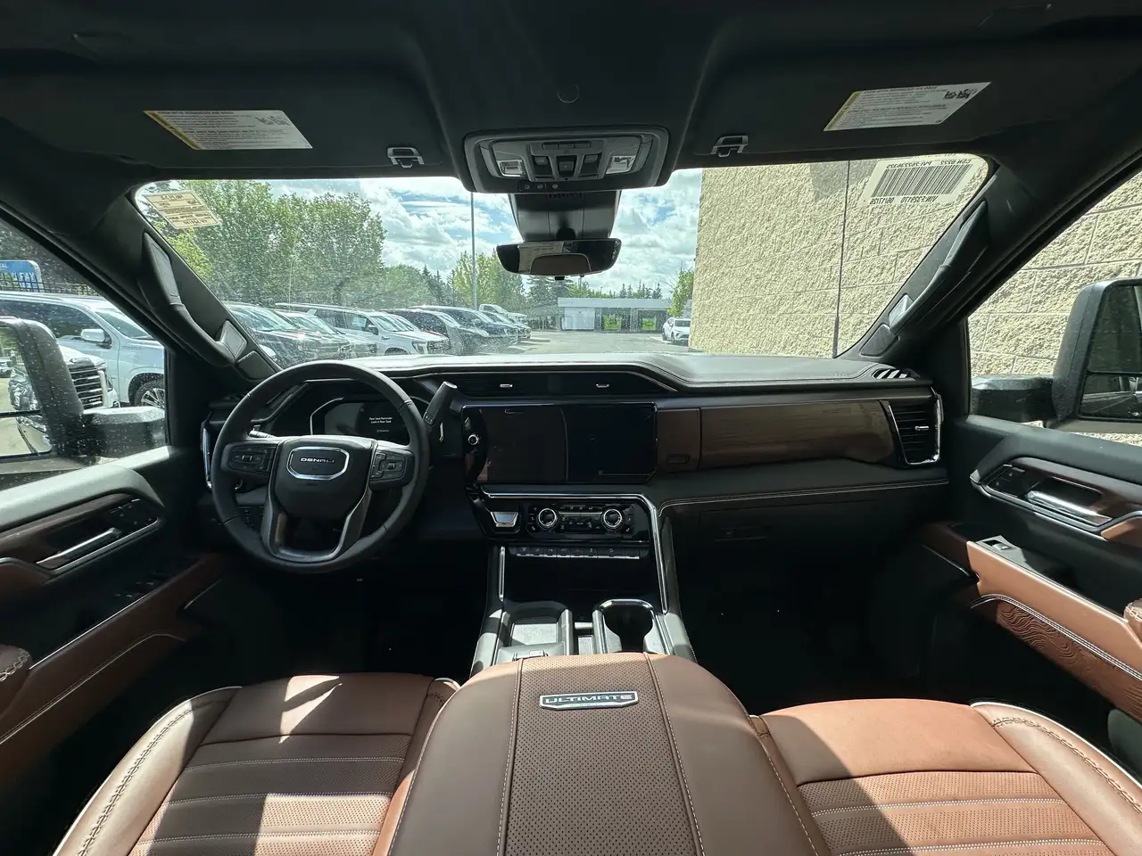 GMC Sierra 3500HD снимка GMC Sierra 3500HD
