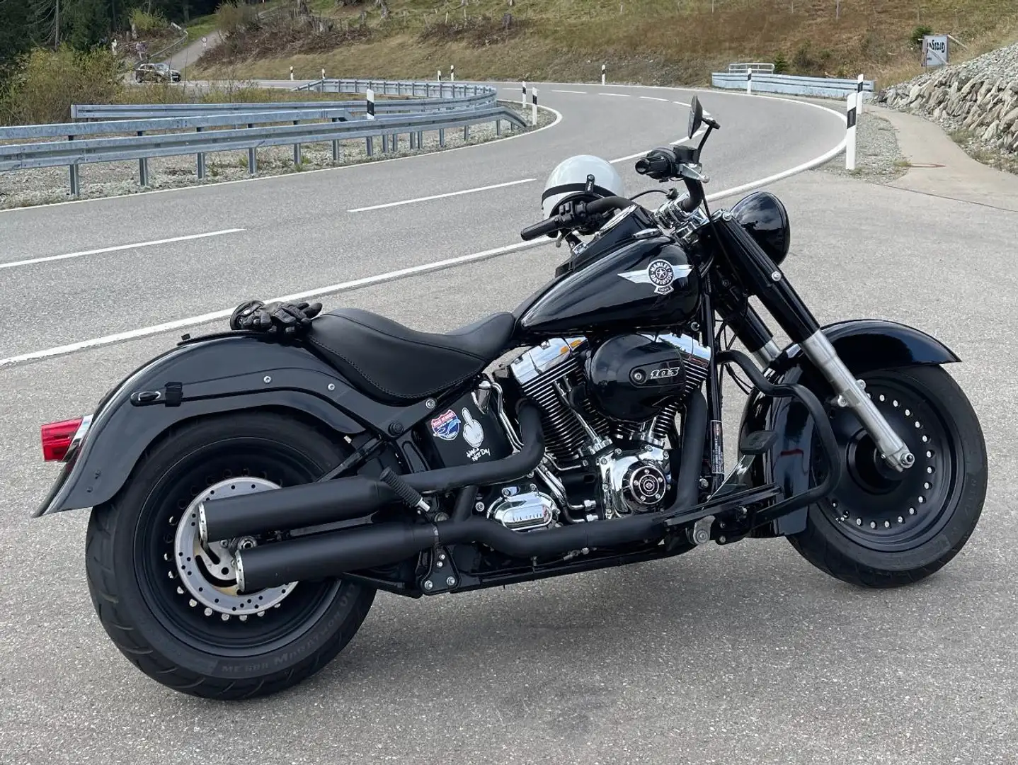 Harley-Davidson Fat Boy Černá - 1
