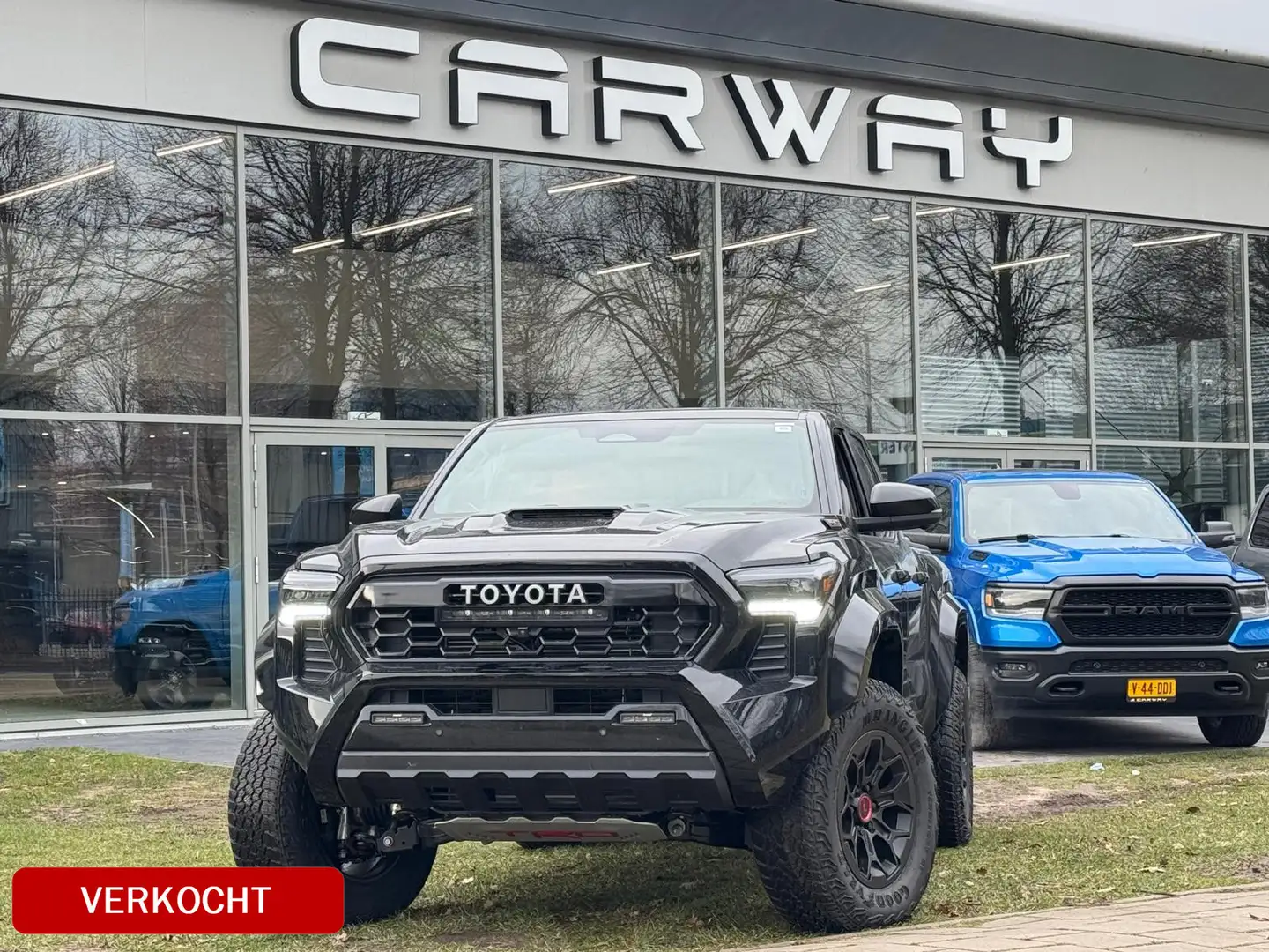 Toyota Tacoma 2.4L Hybrid TRD PRO Schwarz - 1