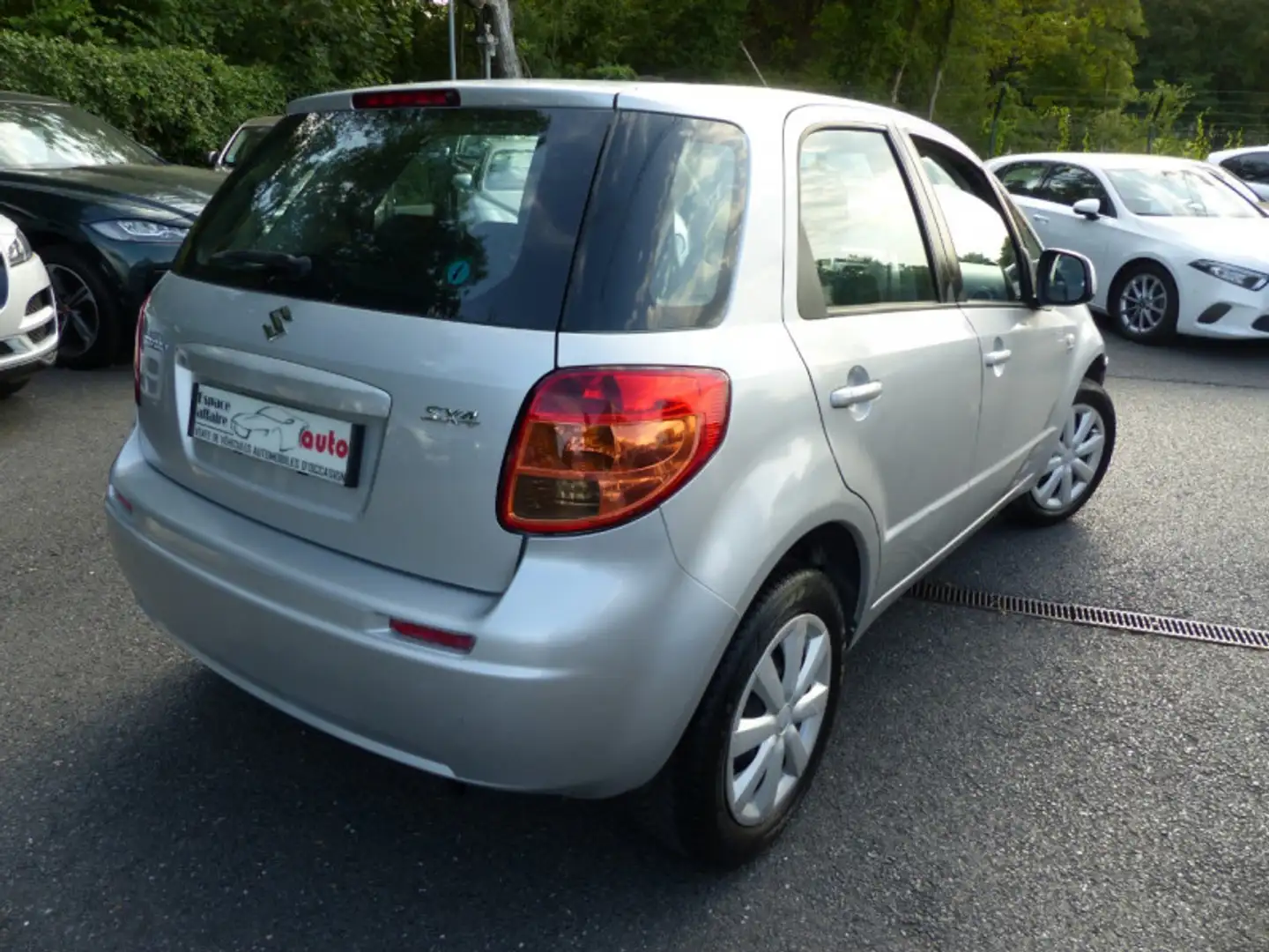 Suzuki SX4 1.6 DDIS GL Gris - 2