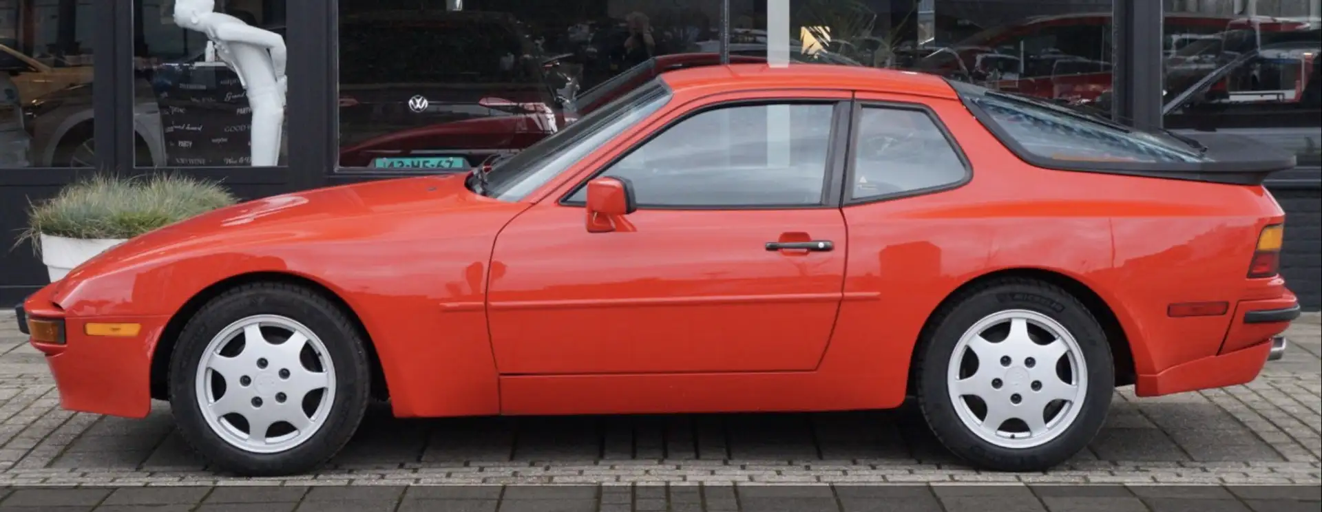 Porsche 944 origine californie Rouge - 1