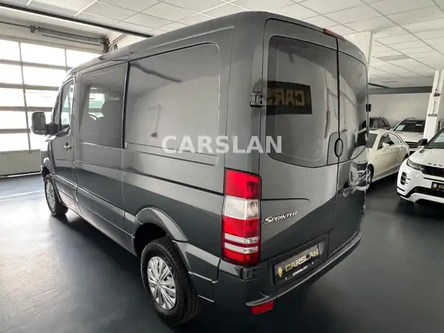 Mercedes-Benz Sprinter view 10