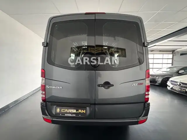 Mercedes-Benz Sprinter view 11