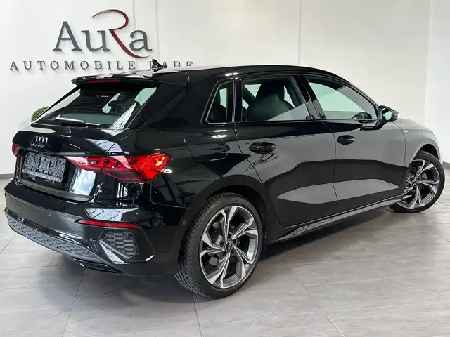 Audi A3 view 4