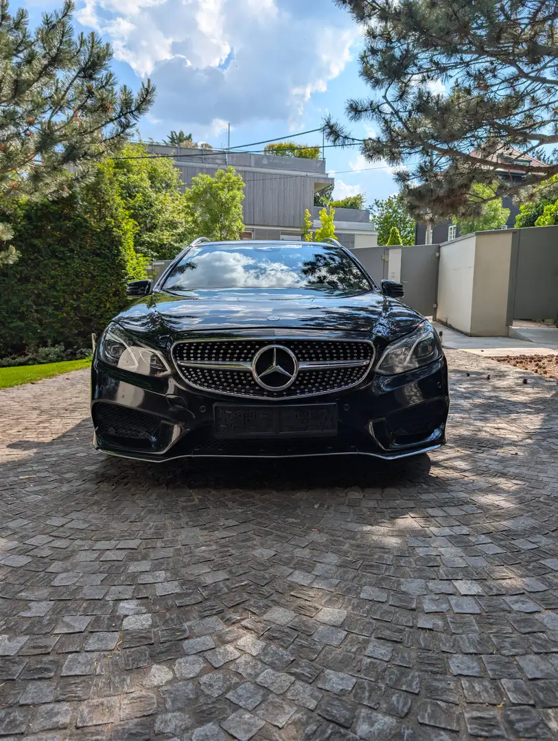 Mercedes-Benz E 350 BlueTEC 4MATIC T | AMG | 19-Zoll | Tieferlegung | A-Edition PLUS Schwarz - 2