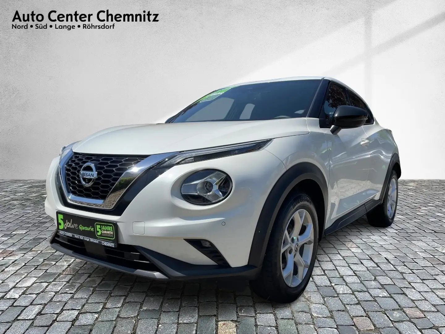 Nissan Juke 1.0 DIG-T N-Connecta Navi/SHZ/Kamera/PDC/LED Weiß - 2