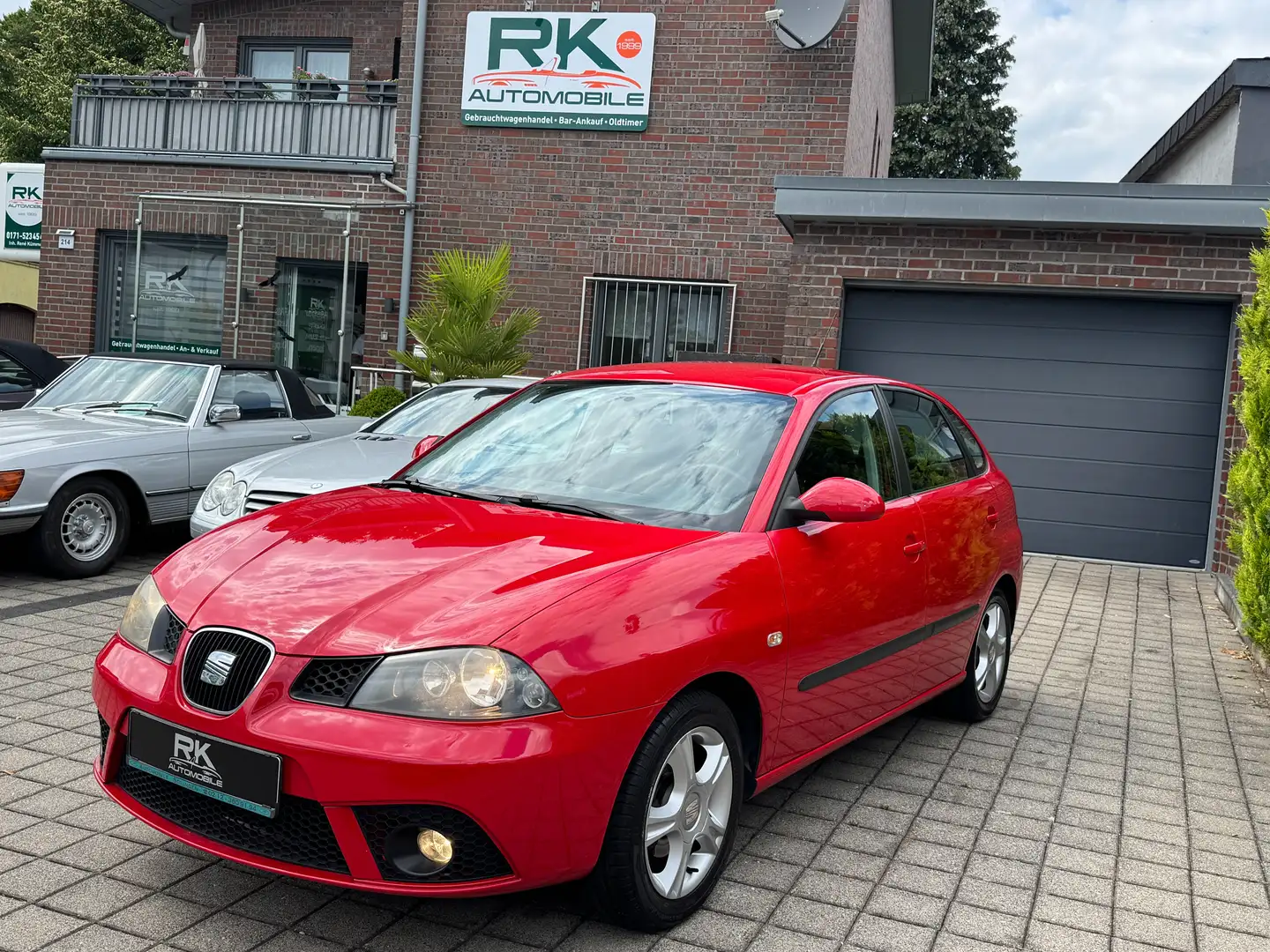 SEAT Ibiza 1.4 16V Scheckheft gepfl. Rot - 1