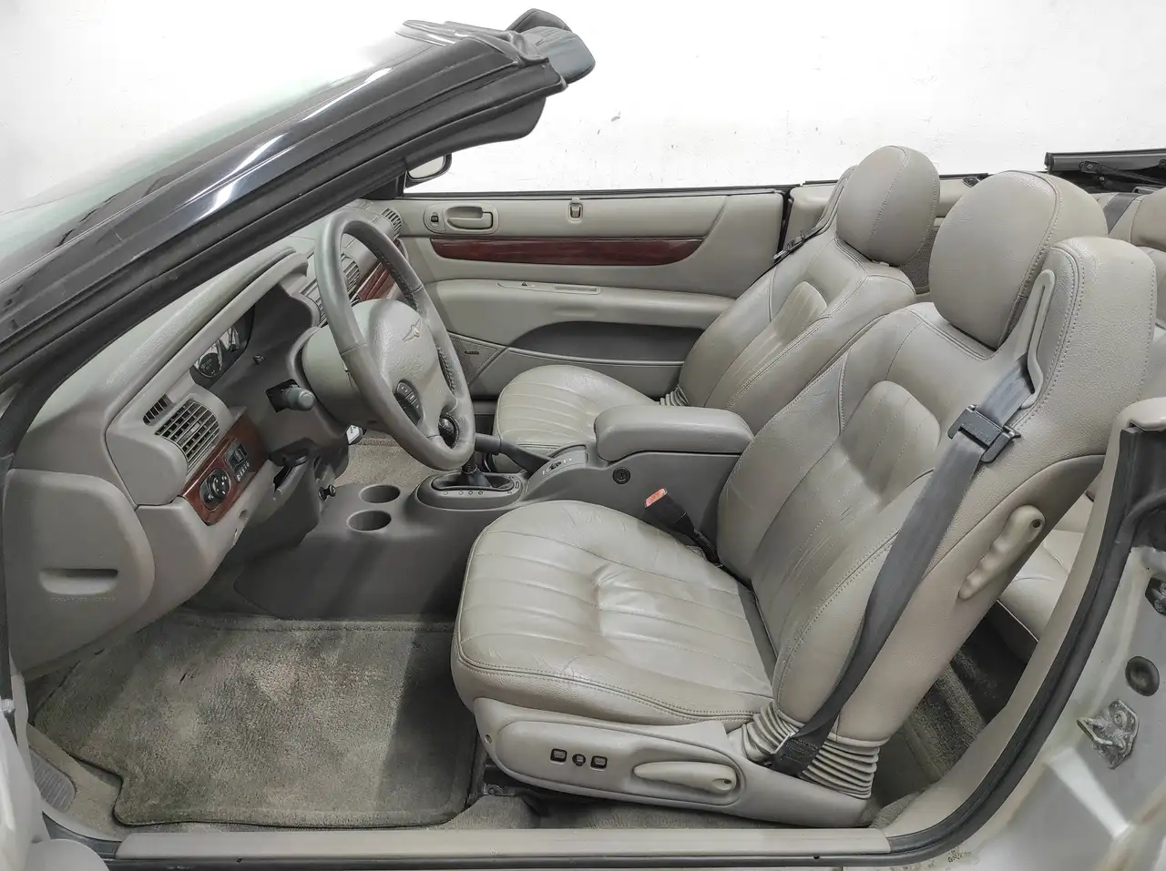 Chrysler Sebring 2.7 LX CABRIO AUTOMATIK KLIMA TEMPO BC LEDER ALU, foto 10