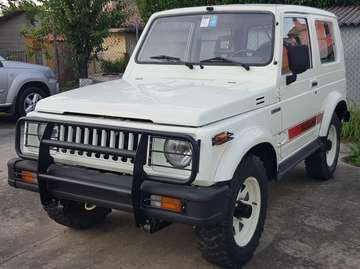 SANTANA 1.0 JX  De Luxe 4X4 Km 96.000