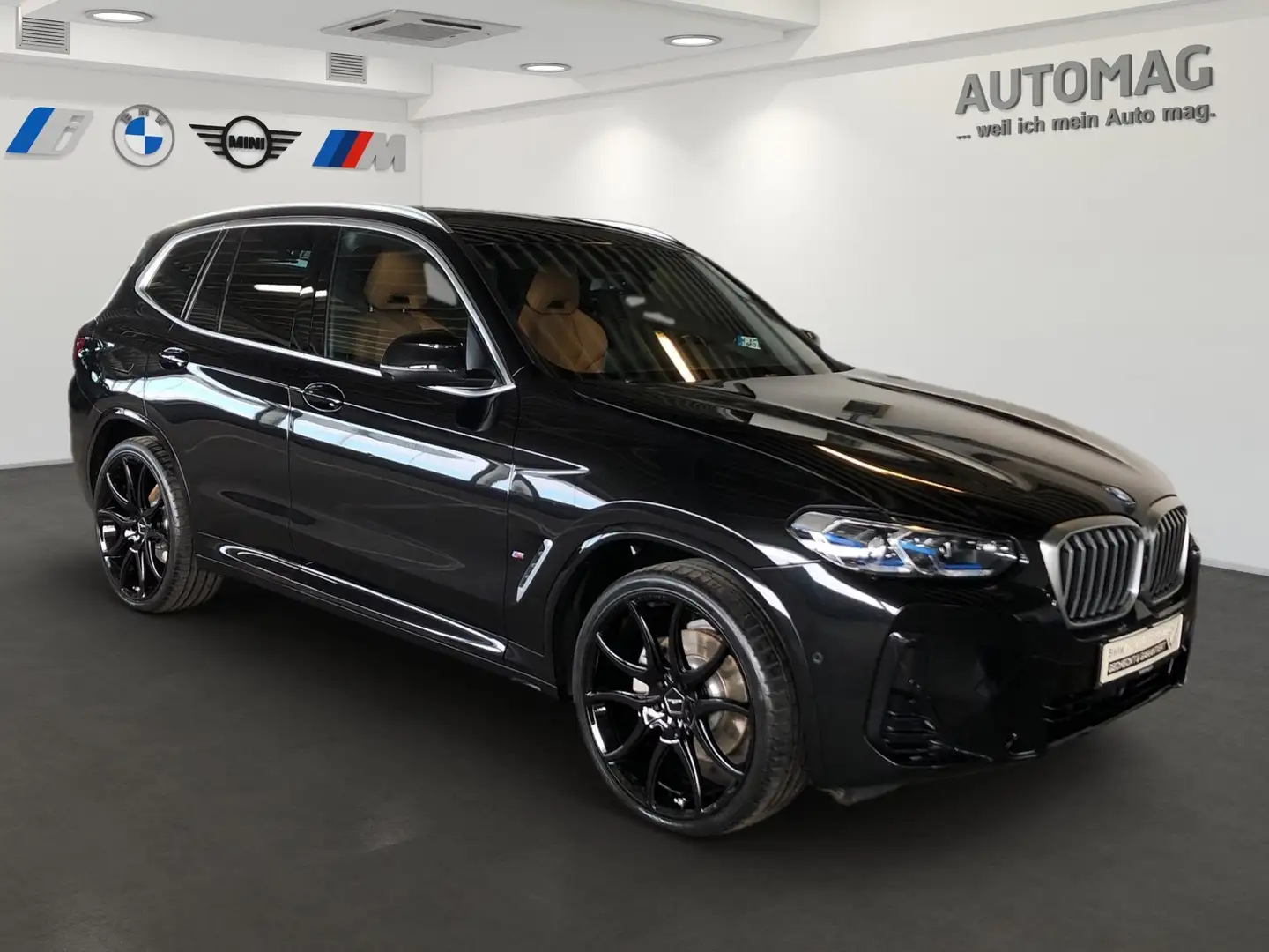 BMW X3 xDrive30e M-Sport*AHK*Laser*22"Schnitzer*Panoramad Schwarz - 2