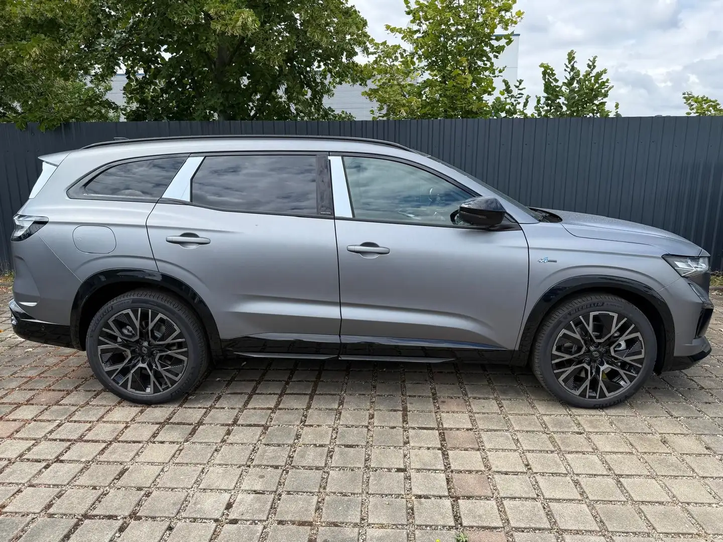Renault Espace Esprit Alpine E-Tech Hybrid *FULL OPTION* Gri - 2