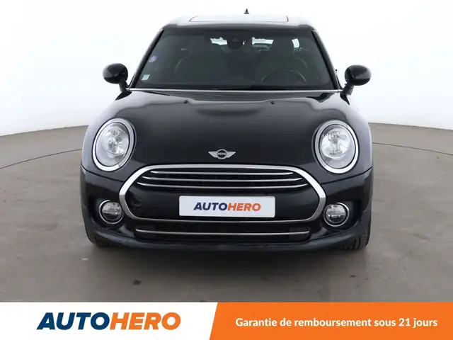 MINI Clubman view 9