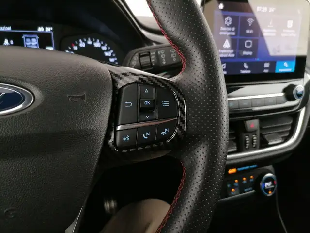 Ford Fiesta view 24