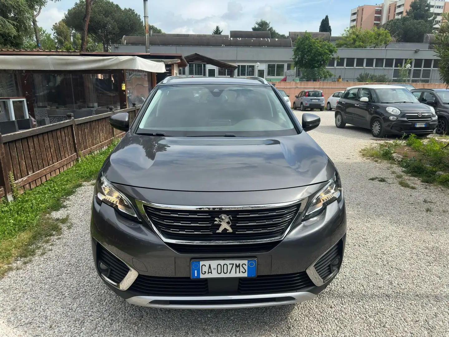 Peugeot 5008 PureTech Turbo 130 EAT8 S&S Allure 7 POSTI GARANZ Gris - 2