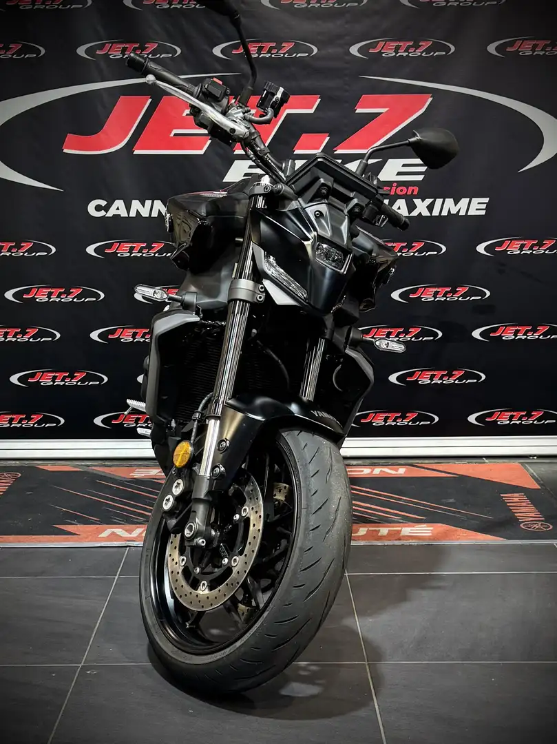 Yamaha MT-09 Noir - 2