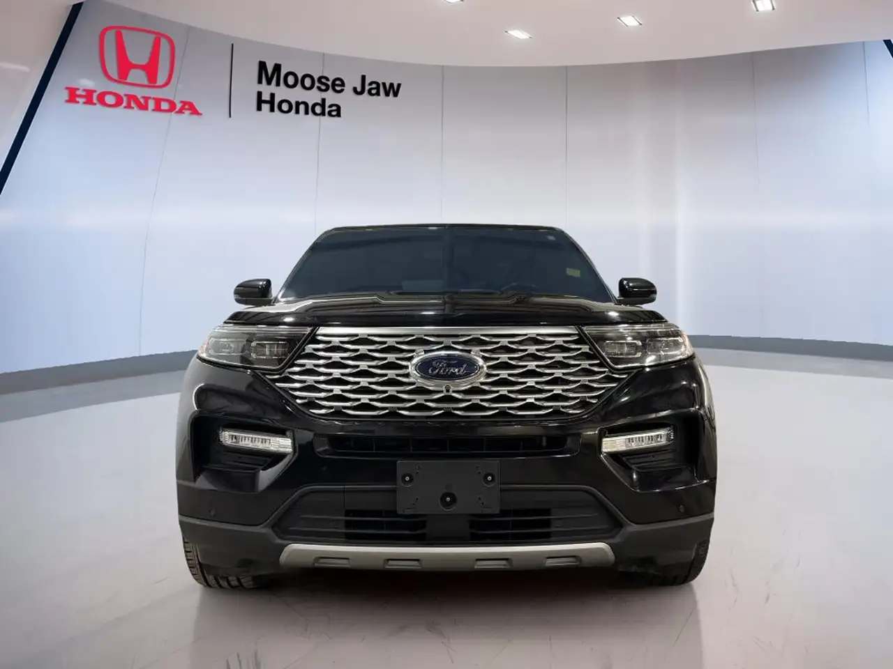 Ford Explorer снимка Ford Explorer