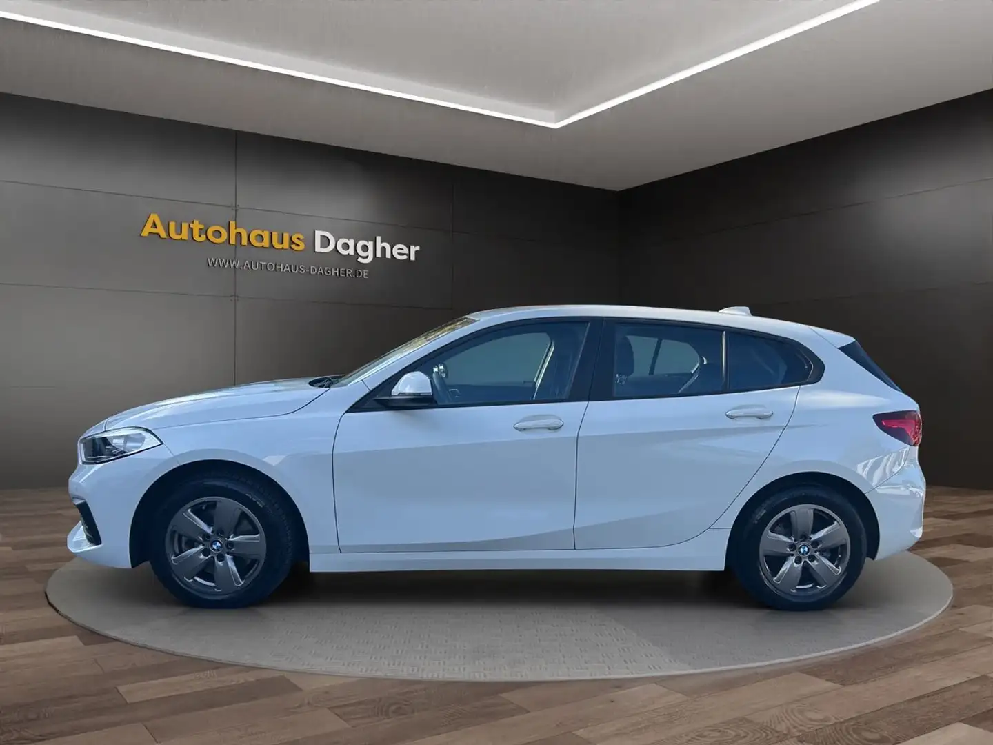 BMW 118 i Advantage Blanc - 2