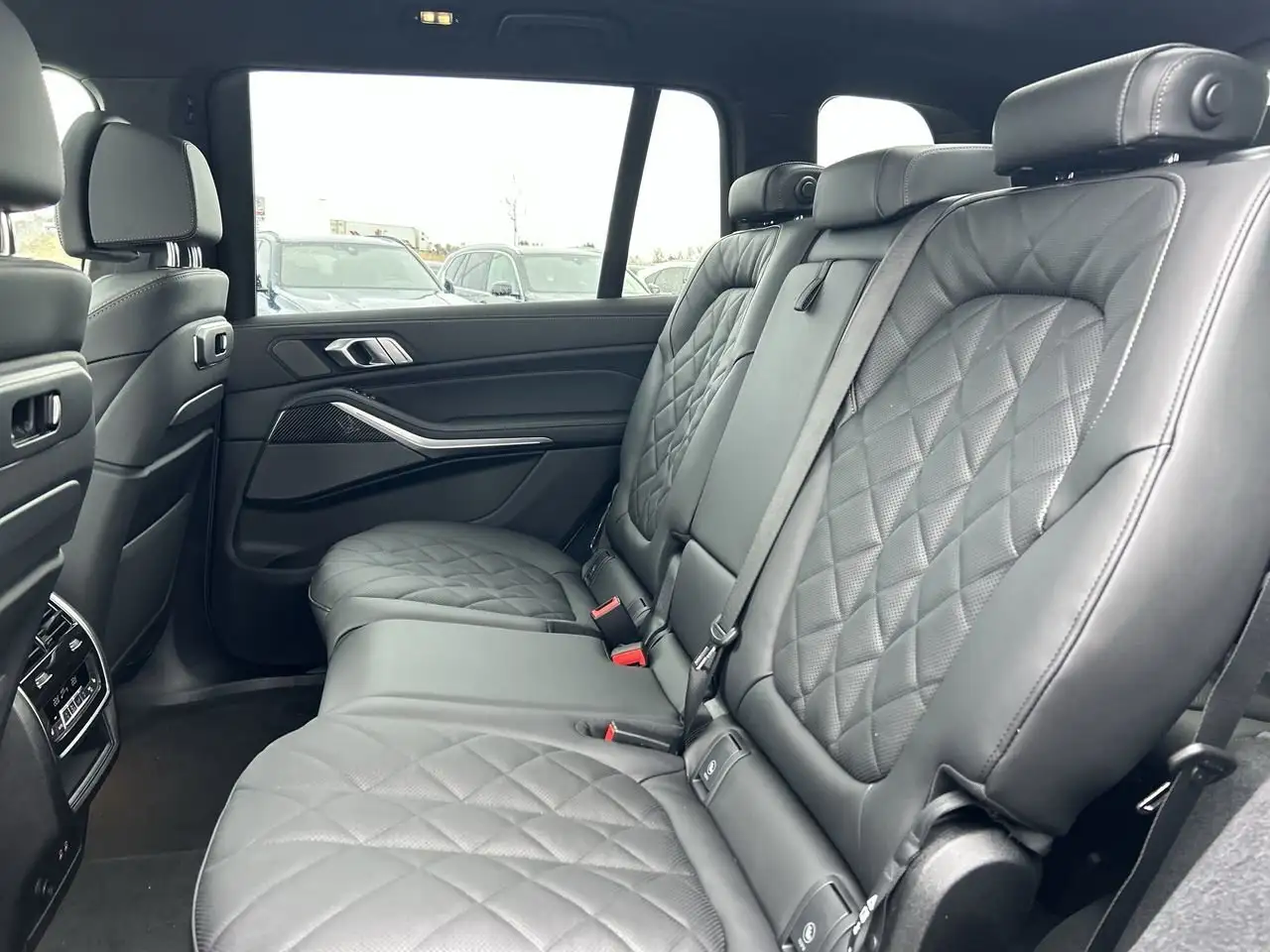 BMW X7 снимка BMW X7
