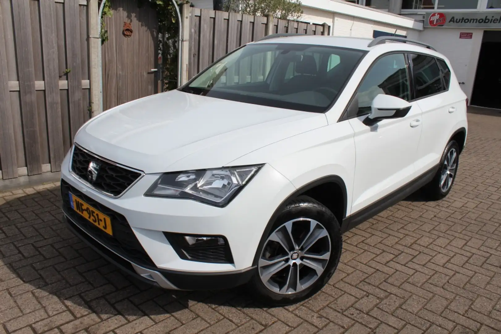 SEAT Ateca 1.0 EcoTSI Style Wit - 2