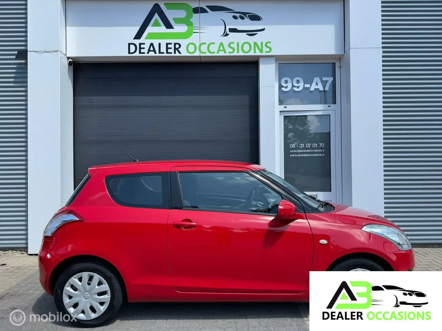 Suzuki Swift 1.2 Comfort EASSS Carplay,Airco,Nw Apk Roşu - 2