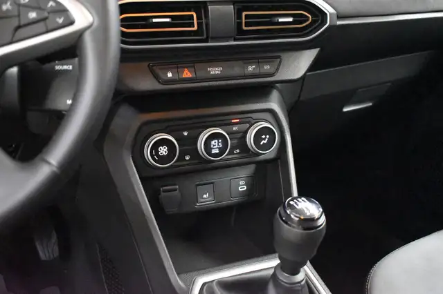 Dacia Sandero Stepway view 12